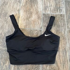 Nike Essential Scoop Neck Midkini
